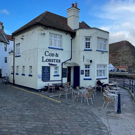 Crabapple Close To Runswick Bay & Staithes Hinderwell